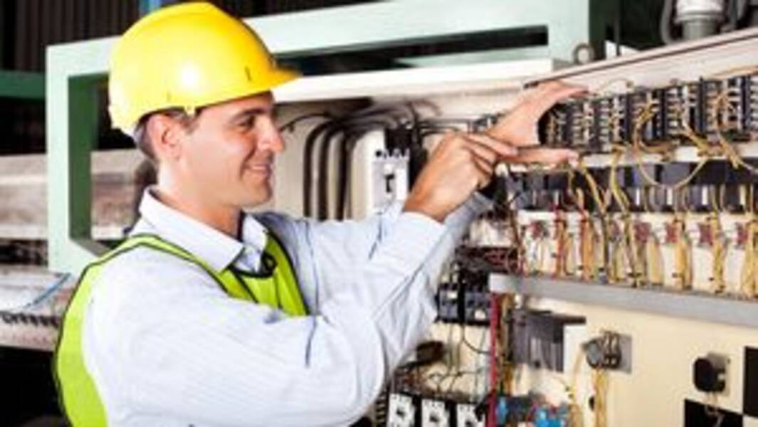 Alles über den Beruf des Schwachstromtechnikers