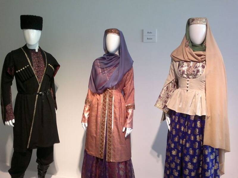 Aserbaidschanische Nationaltracht