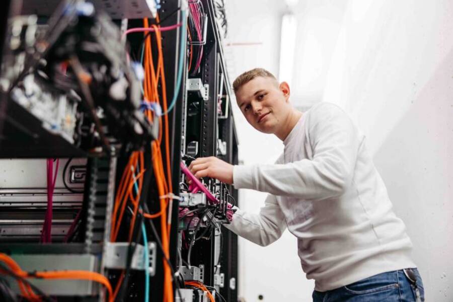 Alles über den Beruf des Systemtechnikers