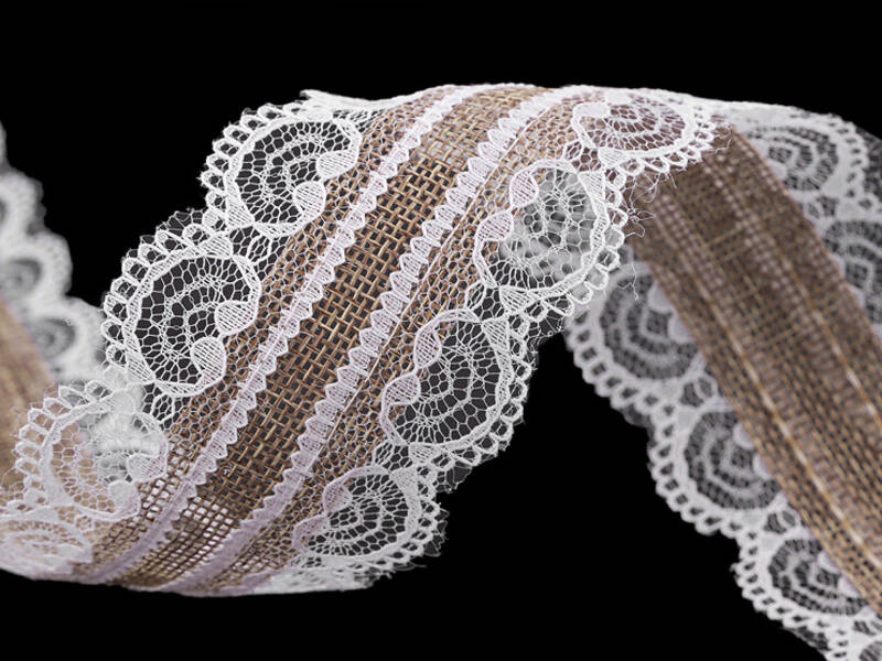 Schleifen aus Spitze herstellen