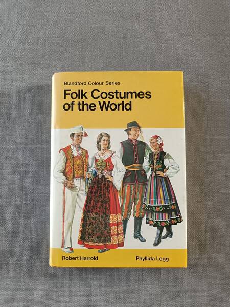 Tschuwaschische Volkstracht